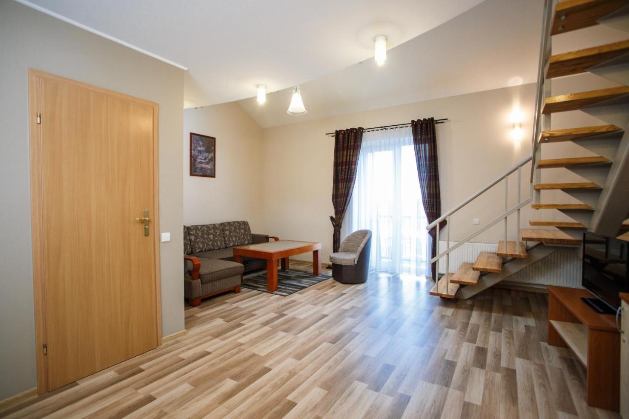 Siauliu Krasto Medziotoju Uzeiga Hotell Šiauliai Eksteriør bilde